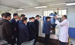 Bilecik'te meslek lisesi öğrencileri, fabrikaların ihtiyaç duyduğu bazı parçaları üretiyor