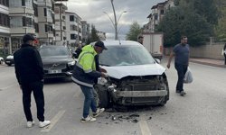Elazığ'da trafik kazasında 4 kişi yaralandı