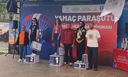 Gaziantep'te düzenlenen Türkiye Yamaç Paraşütü Hedef Yarışması sona erdi