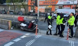 Gaziosmanpaşa'da tramvayla çarpışan motosikletin sürücüsü ağır yaralandı