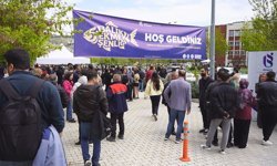ISUBÜ'de '5. Balık Ekmek Şenliği' düzenlendi
