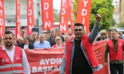 İzmir ve çevre illerde 1 Mayıs Emek ve Dayanışma Günü kutlandı