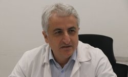 Kanser teşhisi konulan kadın hastaya ince bağırsağından mesane yapıldı