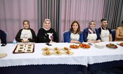 Kocaeli'de 20 ilden çölyak hastası, yemek yarışmasında yöresel lezzetlerini hazırladı
