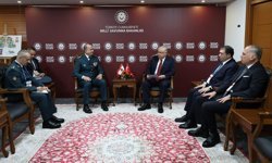 Milli Savunma Bakanı Güler, Lübnan Silahlı Kuvvetleri Komutanı Korgeneral Haykal'ı kabul etti