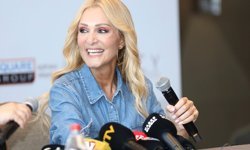 Yunan şarkıcı Natasa Theodoridou, İstanbul'da konser verecek