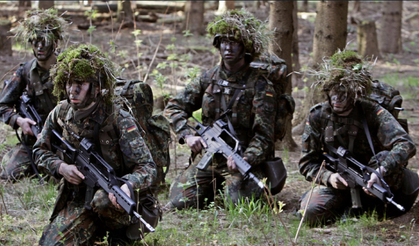 Bundeswehr 2031'e Kadar 40.000 Asker Hedefliyor