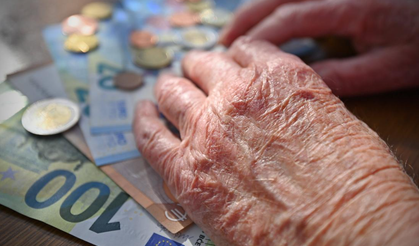 Ekonomistlerden Emeklilik Yaşı Uyarısı: Reform Zamanı Geldi