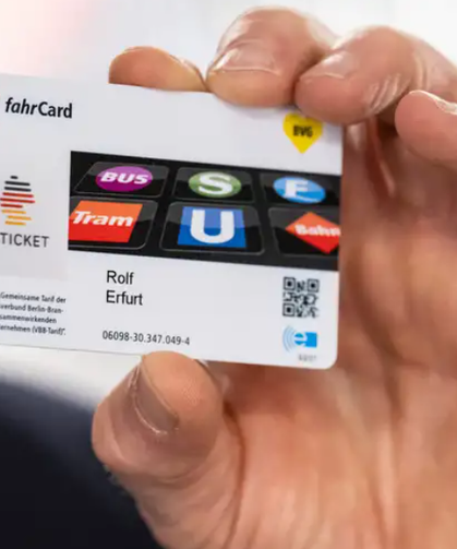 Almanya’da “Deutschlandticket” Yeniden Zamlandı