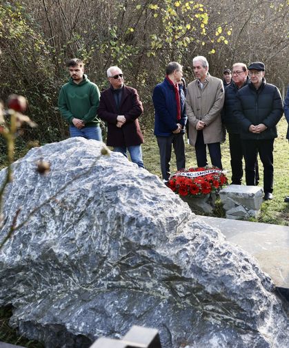 Trabzonspor Kulübü eski başkanı Özkan Sümer, mezarı başında anıldı