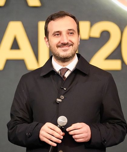 AK Parti İstanbul İl Başkanlığı önünde 'ramazan etkinlik alanı' açıldı