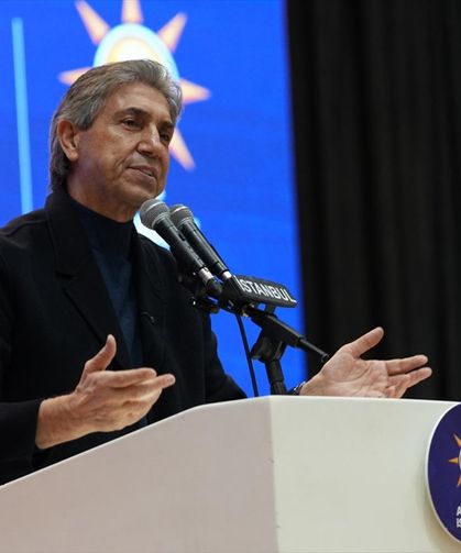 AK Parti İstanbul İl Başkanlığı'nda mahalle başkanlarına yönelik iftar programı düzenlendi