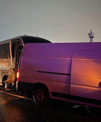 Anadolu Otoyolu'nda zincirleme trafik kazasında 7 kişi yaralandı