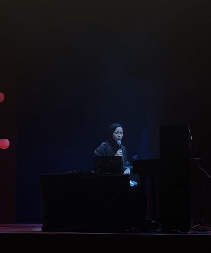 Piyanist ve besteci Büşra Kayıkçı, İstanbul'da müzikseverlerle buluştu