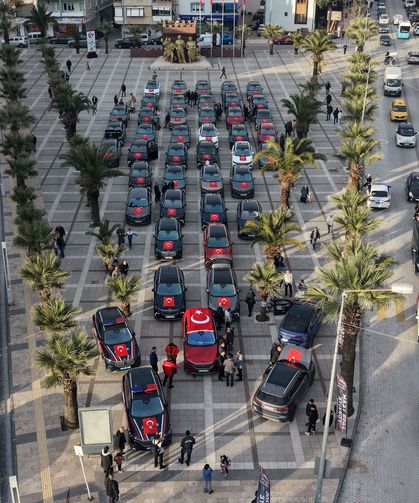 TOGG sürücülerinden Turgutlu'da şehit aileleri ve gazilerle vefa buluşması