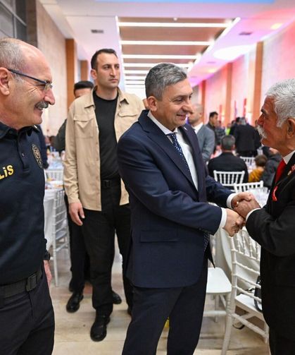 Antalya'da şehit aileleri ve gaziler için iftar programı düzenlendi