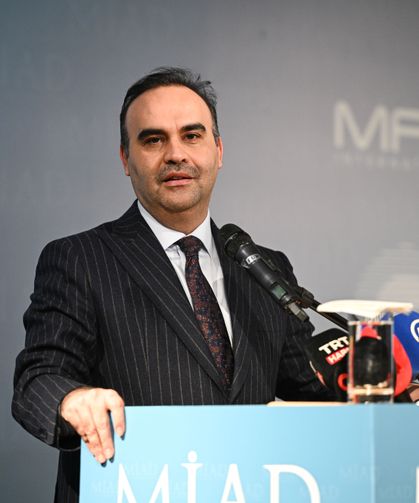 Sanayi ve Teknoloji Bakanı Kacır, MİAD'ın iftar programında konuştu: