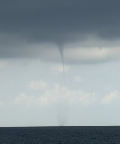 Alanya'da denizde hortum oluştu