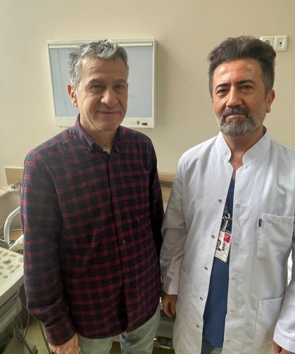 Kalp kriziyle gittiği hastanede prostat kanseri olduğunu öğrenen kişi sağlığına kavuştu