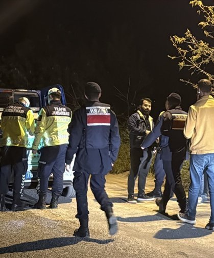 Karabük'te jandarmanın 'dur' ihtarına uymayan sürücü kovalamacayla yakalandı