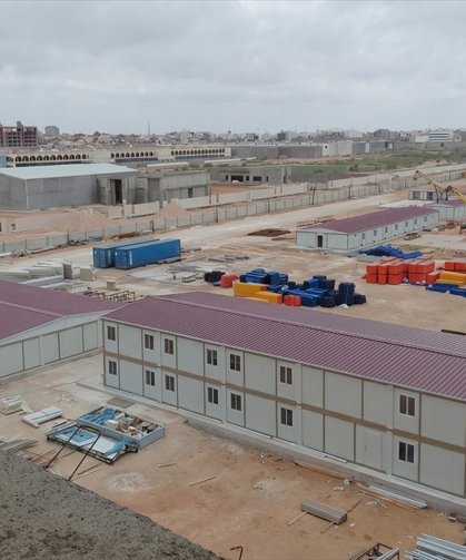 Karmod Libya'da inşaat işçilerine konteyner kamp kurdu