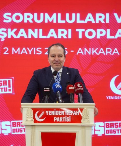 Yeniden Refah Partisi Genel Başkanı Erbakan, partisinin il başkanları toplantısında konuştu: