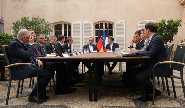 Merz ve Macron, Fransız-Alman Konseyine Başkanlık Edecek