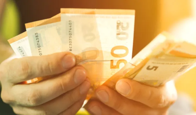 Almanya'da halk parası sistemi yerine temel geçim güvencesi getirildi