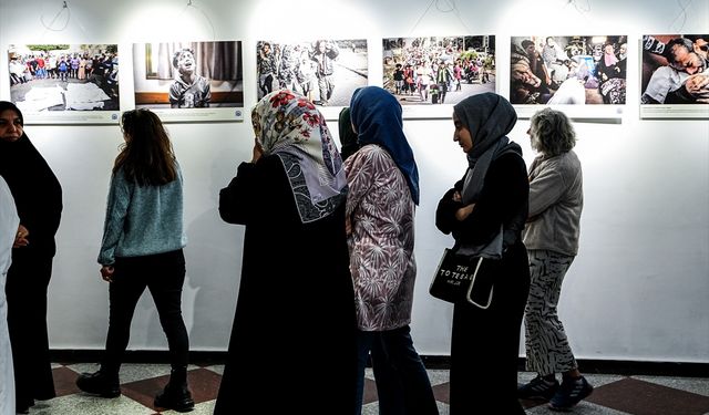 AA'nın 'Tanık' kitabındaki görsellerden oluşan sergi Bağcılar'da açıldı