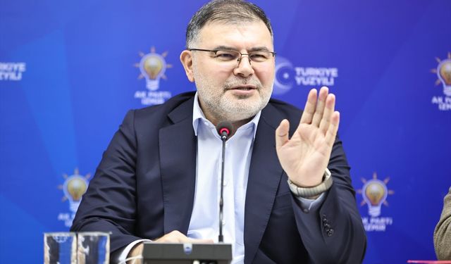 AK Parti'li Saygılı'dan işçileri eylemde olan Buca Belediyesinin Başkanı Duman'a tatil eleştirisi