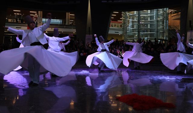 Bursa'da Mevlana'nın 752. vuslat yıl dönümü programı düzenlendi