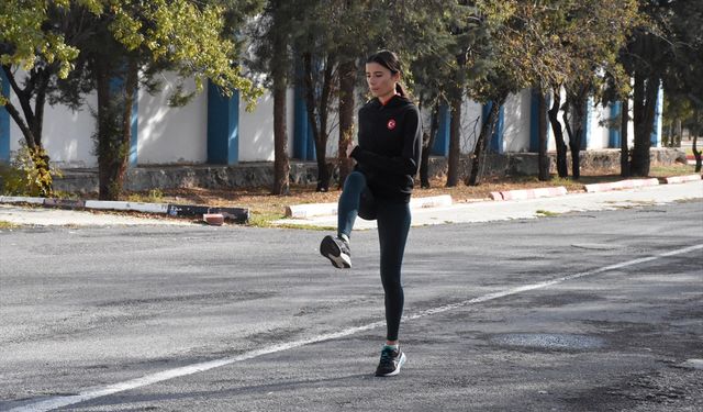 Dünya ve Türkiye şampiyonu milli atlet İnci Kalkan yeni başarılara koşuyor: