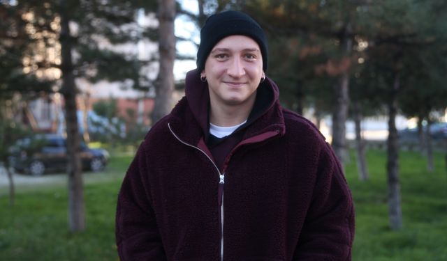 Edirne'de kanseri yenen genç mimar, mutluluğunu eşiyle attığı şehir turuyla paylaştı