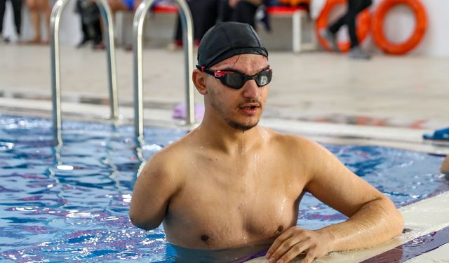 İş yerindeki patlamada kolunu ve bacağını kaybetti, yüzme ve karateyle yaşama bağlandı