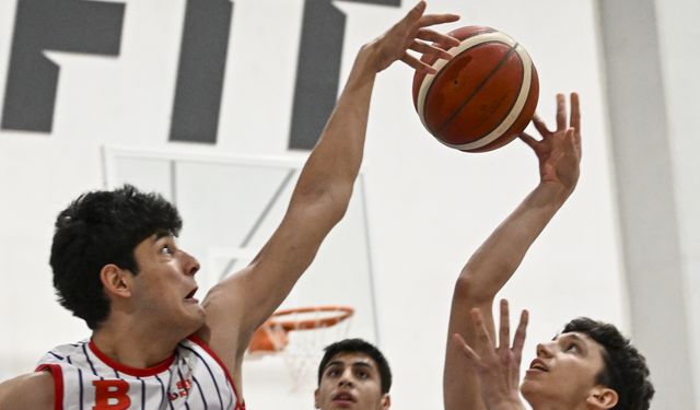 Tek Pota Lise 2025 Basketbol Turnuvası'nda Bilim Koleji şampiyon oldu