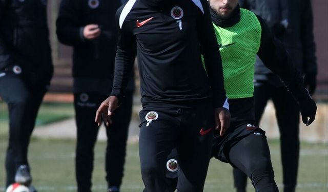 Gençlerbirliği'nde 'yenilenme' günü