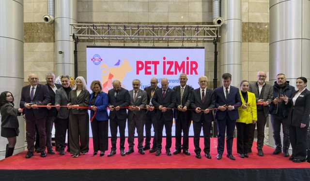 İzmir'de uluslararası evcil hayvan ürünleri fuarı açıldı