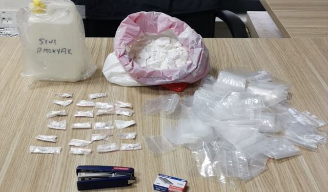 İzmir'de uyuşturucu operasyonunda 1 kişi yakalandı