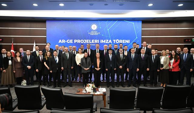 SSB-STM arasında 'Kuantum Teknolojileri Geliştirme Platformu Projesi' imzalandı