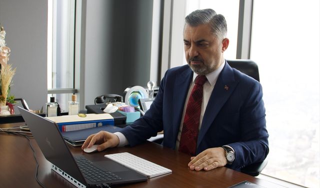 Türk Telekom CEO'su Şahin, AA'nın 'Yılın Kareleri' oylamasına katıldı: