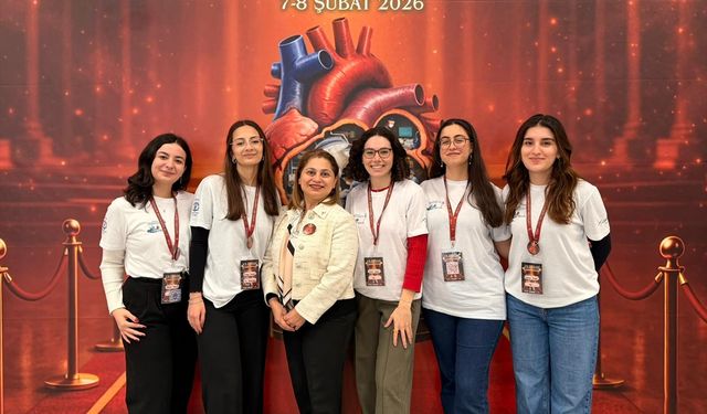 Biruni Üniversitesi ev sahipliğinde 13. Tıp Öğrencileri Sempozyumu gerçekleştirildi