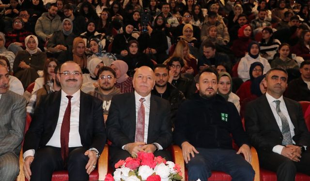 Erzurum'da 'Yapay Zeka ve Otonom Sistemler ile Tarımsal Dönüşüm Konferansı' düzenlendi