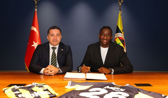 Fenerbahçe, Sidiki Cherif'i sezon sonuna kadar kiraladı