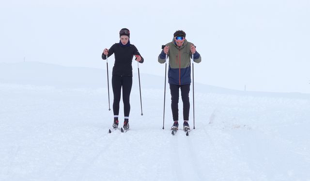 Kayaklı koşucu kardeşler 'uluslararası başarı' peşinde