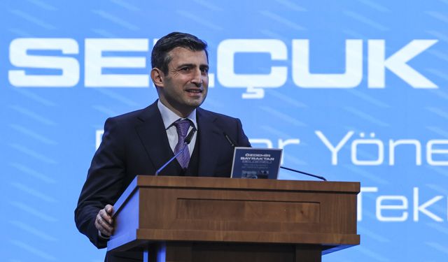 Özdemir Bayraktar Belgeseli izleyicilerle buluştu