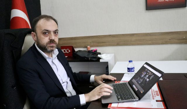 Sakaryaspor Kulüp Başkanı Zengin, AA'nın 'Yılın Kareleri' oylamasına katıldı