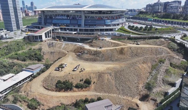 Galatasaray'da önemli projeler için geri sayım başladı