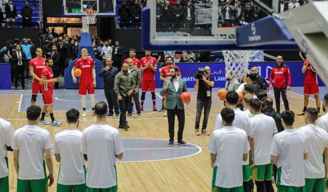 Suriye ve Lübnan milli basketbol takımları Şam'da dostluk maçında karşılaştı