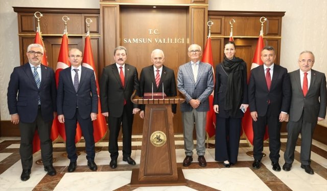 TDT Aksakallar Konseyi Başkanı Yıldırım, Samsun'da ziyaretlerde bulundu