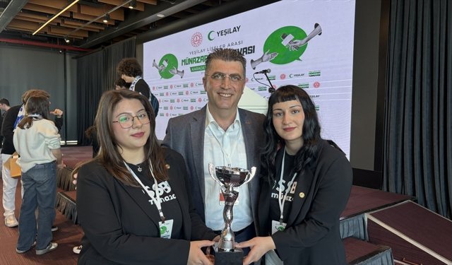 Yeşilay Liseler Arası Münazara Turnuvası Karadeniz Bölge Finali Samsun'da yapıldı